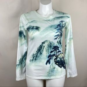 Long sleeve graphic tee shirt